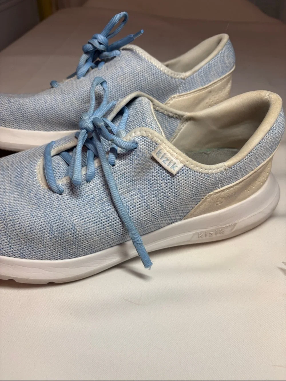 Kizik Light Blue Knit Athletic Slip On Sneakers Size 10.5 D